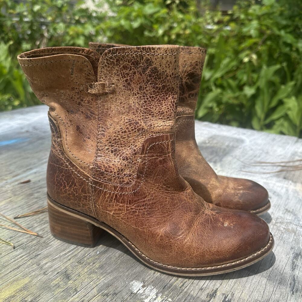 Diba True Distressed Leather Ankle Boots Brown Block Heel Womens Size 7.5 - 970